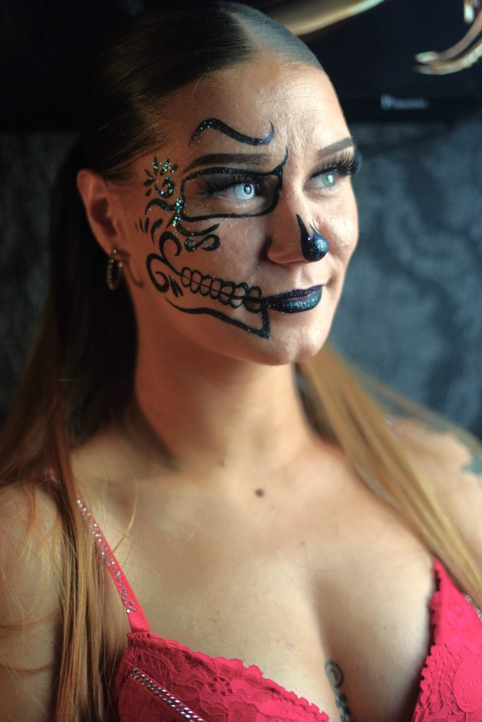 Maquillage squelette femme
